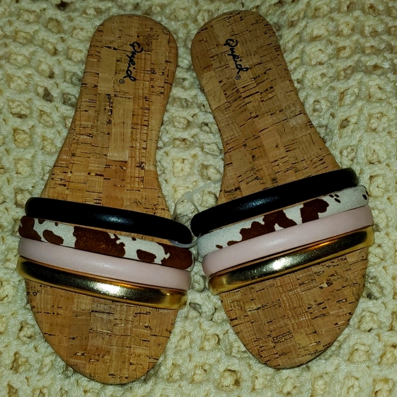 Qupid Shoes - Qupid Women's Slip on Sandals Size 8